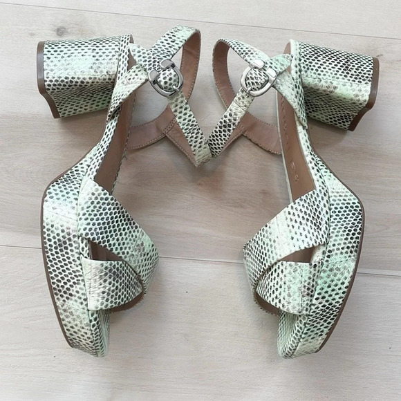 Aerosoles Comfortable Crisscross Platform Sandal in Gleam Snake Embossed Leather - Picture 4 of 8